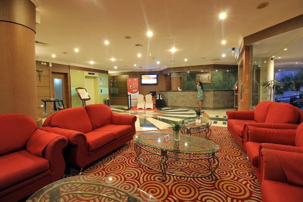 Grand Eska Hotel & Suites Batam Нагоя Екстериор снимка