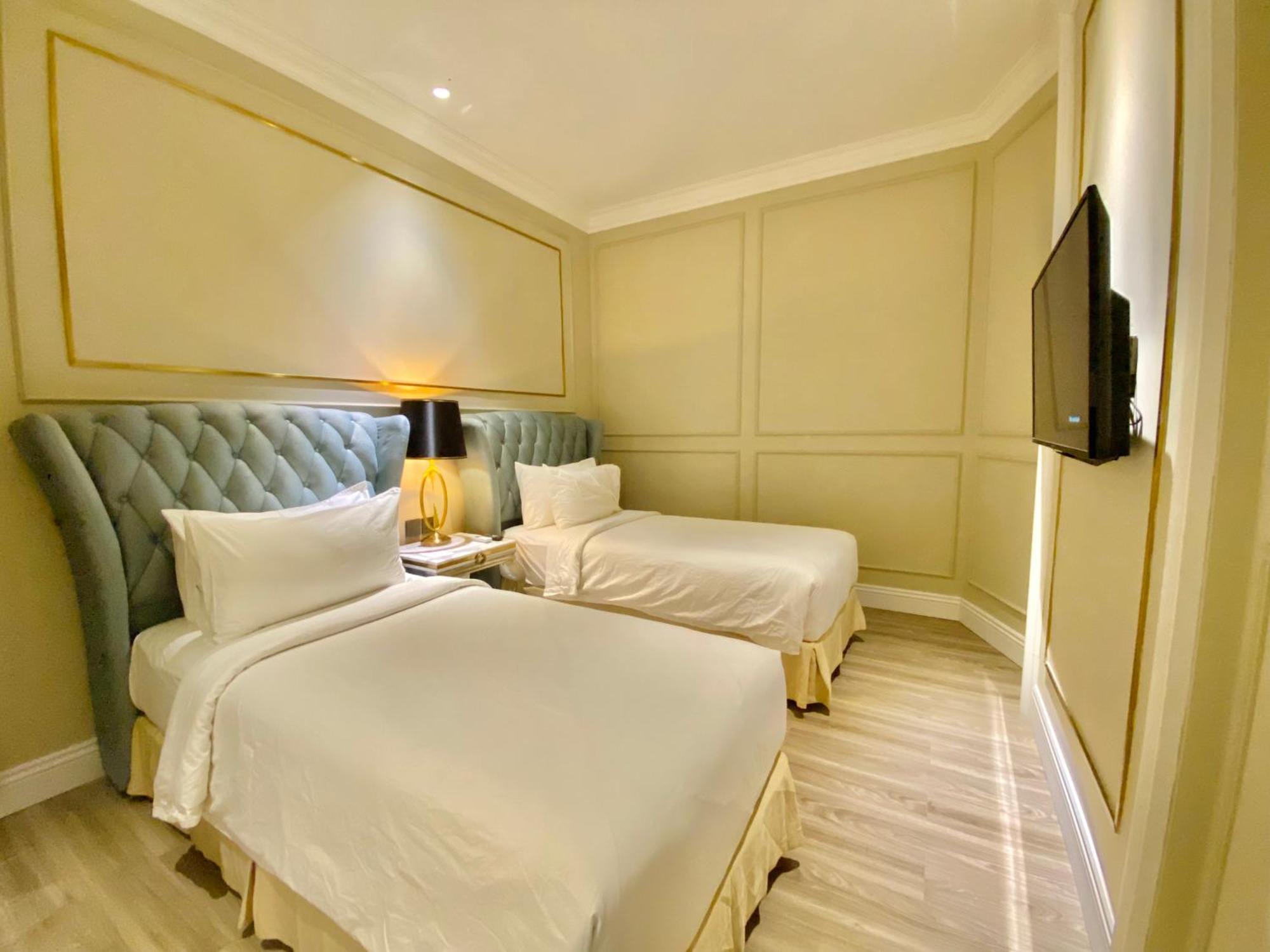 Grand Eska Hotel & Suites Batam Нагоя Екстериор снимка